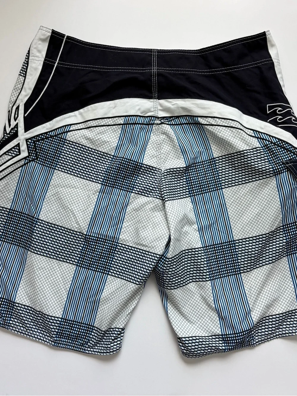 VTG Billabong Mark Occhilupo Men's Blue & White Plaid Swim Trunks
